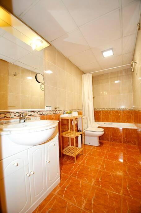 Castanos Apartment With Ac Alicante Dış mekan fotoğraf